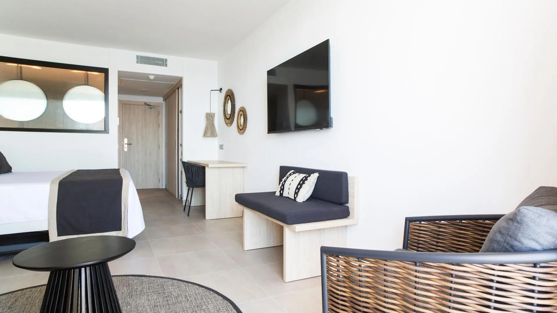 Invisa Hotel Club Cala Verde Es Figueral